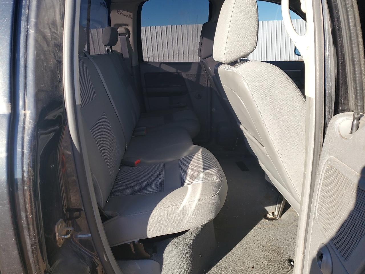 2007 Dodge Ram 1500 St VIN: 1D7HU18237J512381 Lot: 87295195