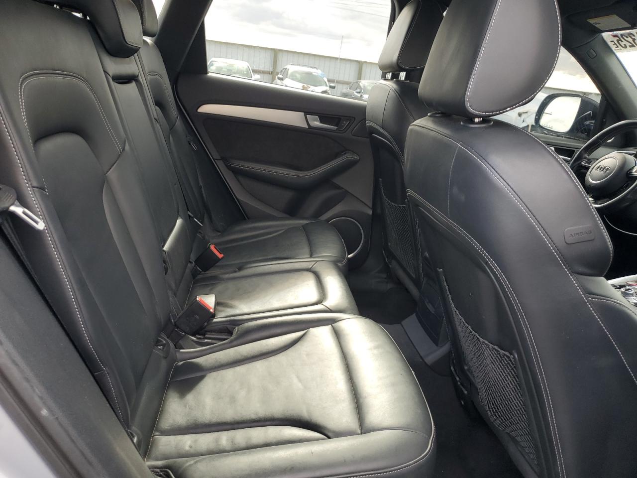 2017 Audi Sq5 Premium Plus VIN: WA1CCAFP0HA078261 Lot: 84831325