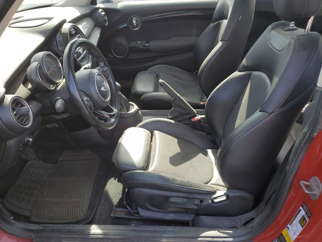 2015 Mini Cooper S VIN: WMWXP7C50F2A37170 Lot: 85267385