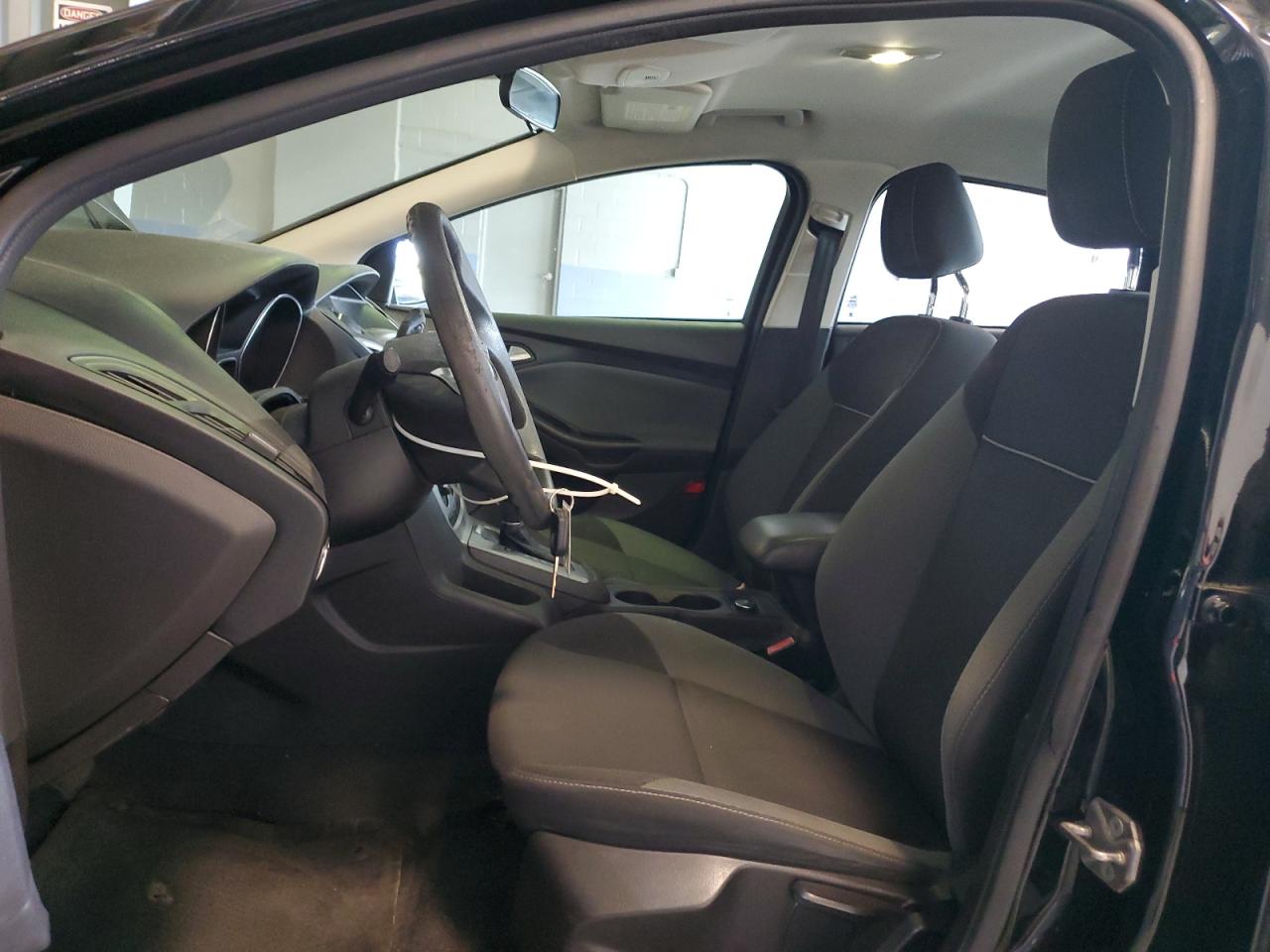 2012 Ford Focus Se VIN: 1FAHP3F26CL229672 Lot: 85709835