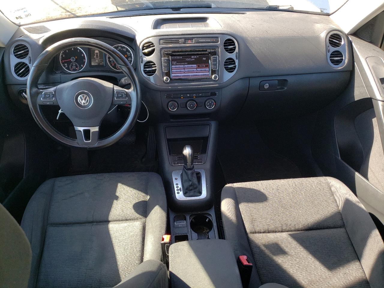 2015 Volkswagen Tiguan S VIN: WVGAV7AX8FW565978 Lot: 84397585