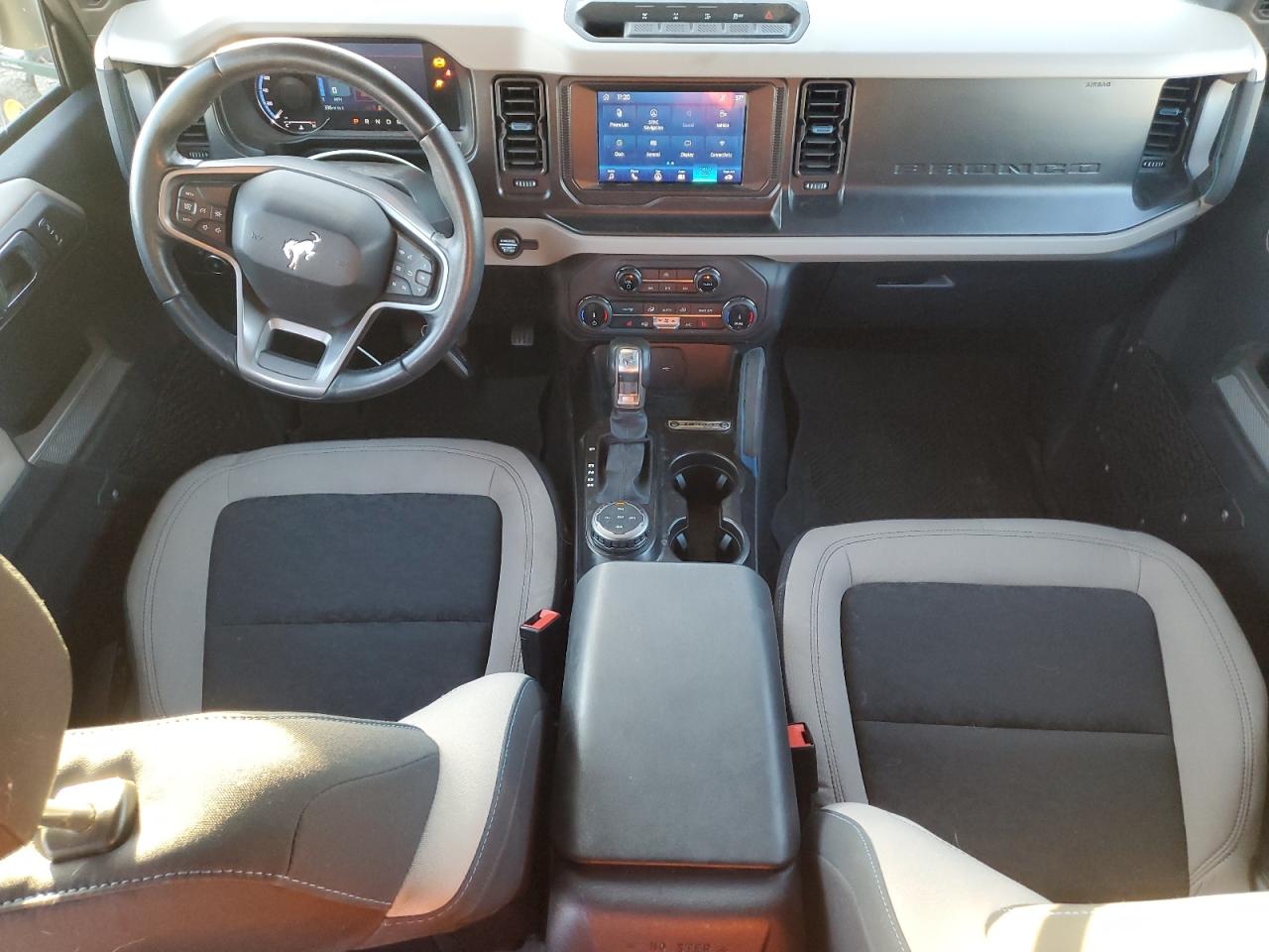 2022 Ford Bronco Base VIN: 1FMEE5DP1NLB78822 Lot: 90946595