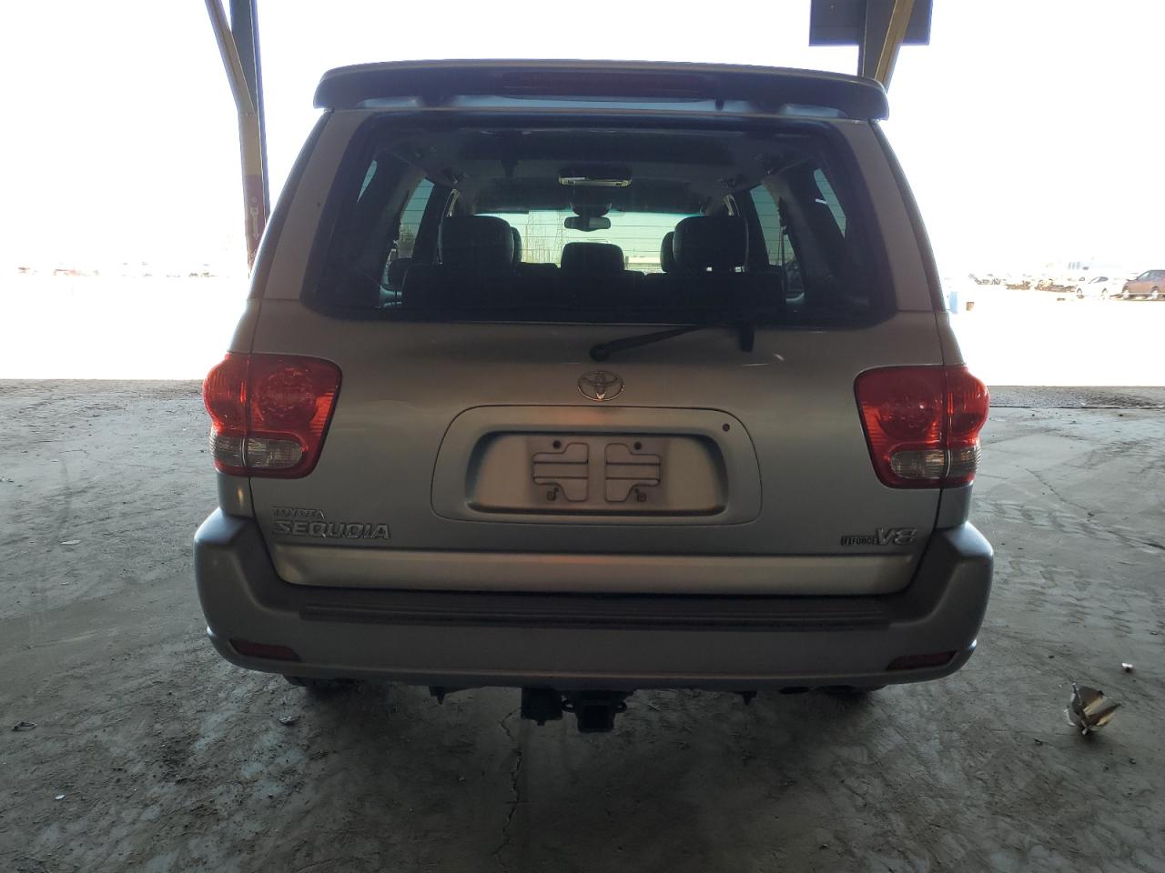 2005 Toyota Sequoia Limited VIN: 5TDZT38A95S252301 Lot: 82260815