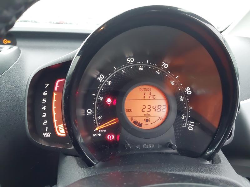 2020 TOYOTA AYGO X-PLAY TSS VVT-I 
