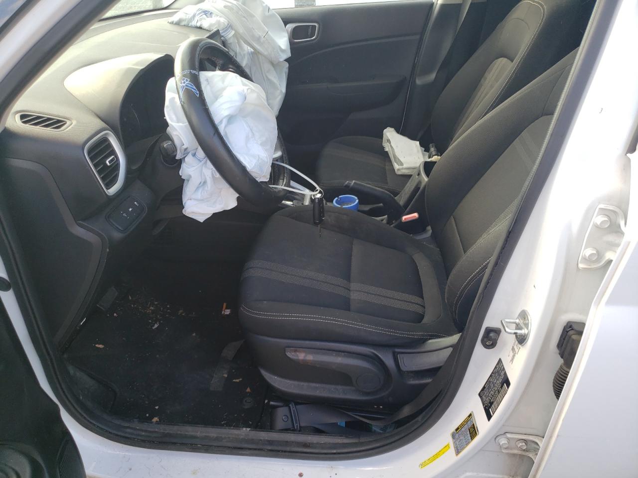 2022 Hyundai Venue Sel VIN: KMHRC8A36NU142421 Lot: 85547725