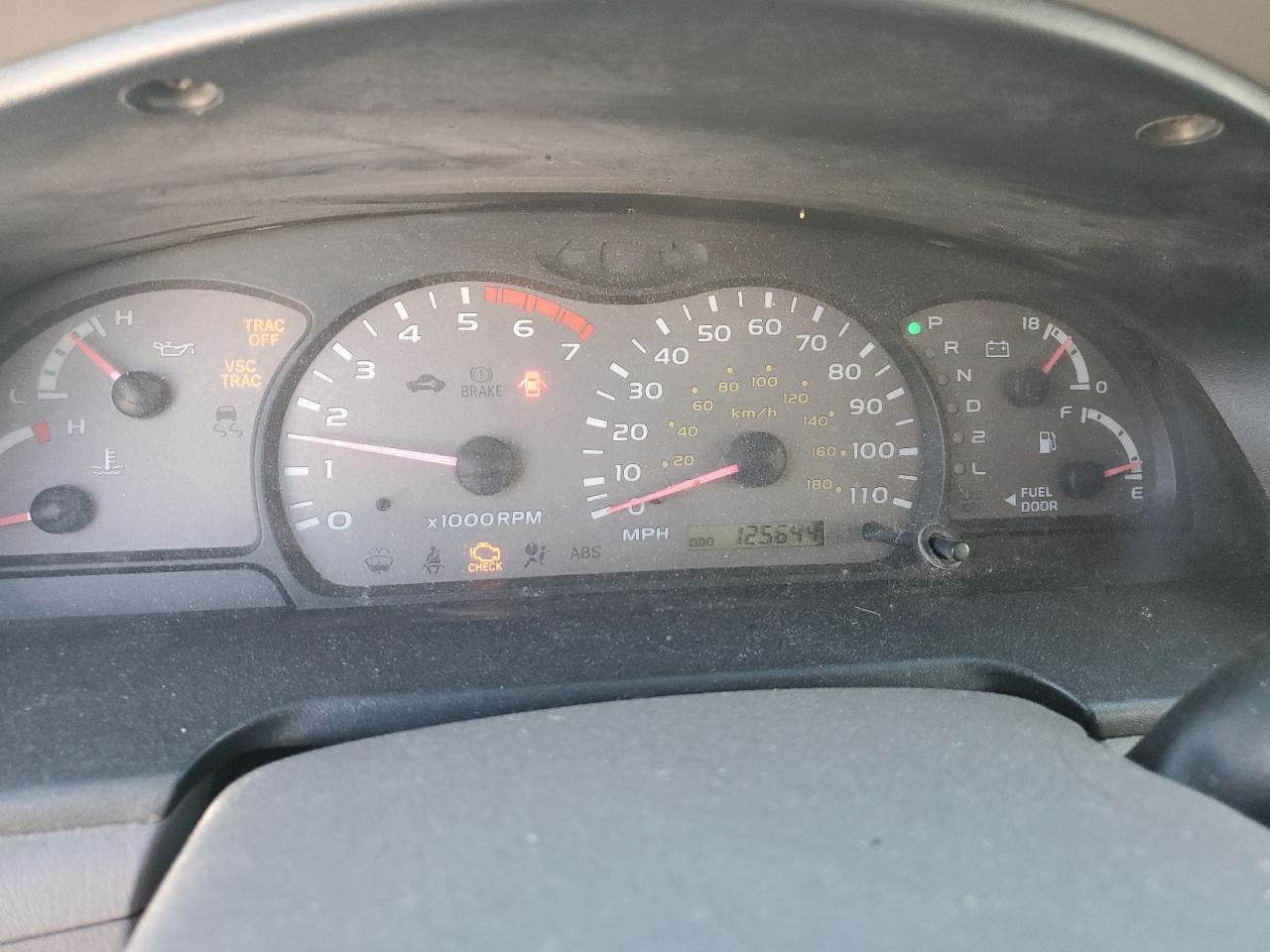 2002 Toyota Sequoia Sr5 VIN: 5TDZT34A52S114305 Lot: 86673505