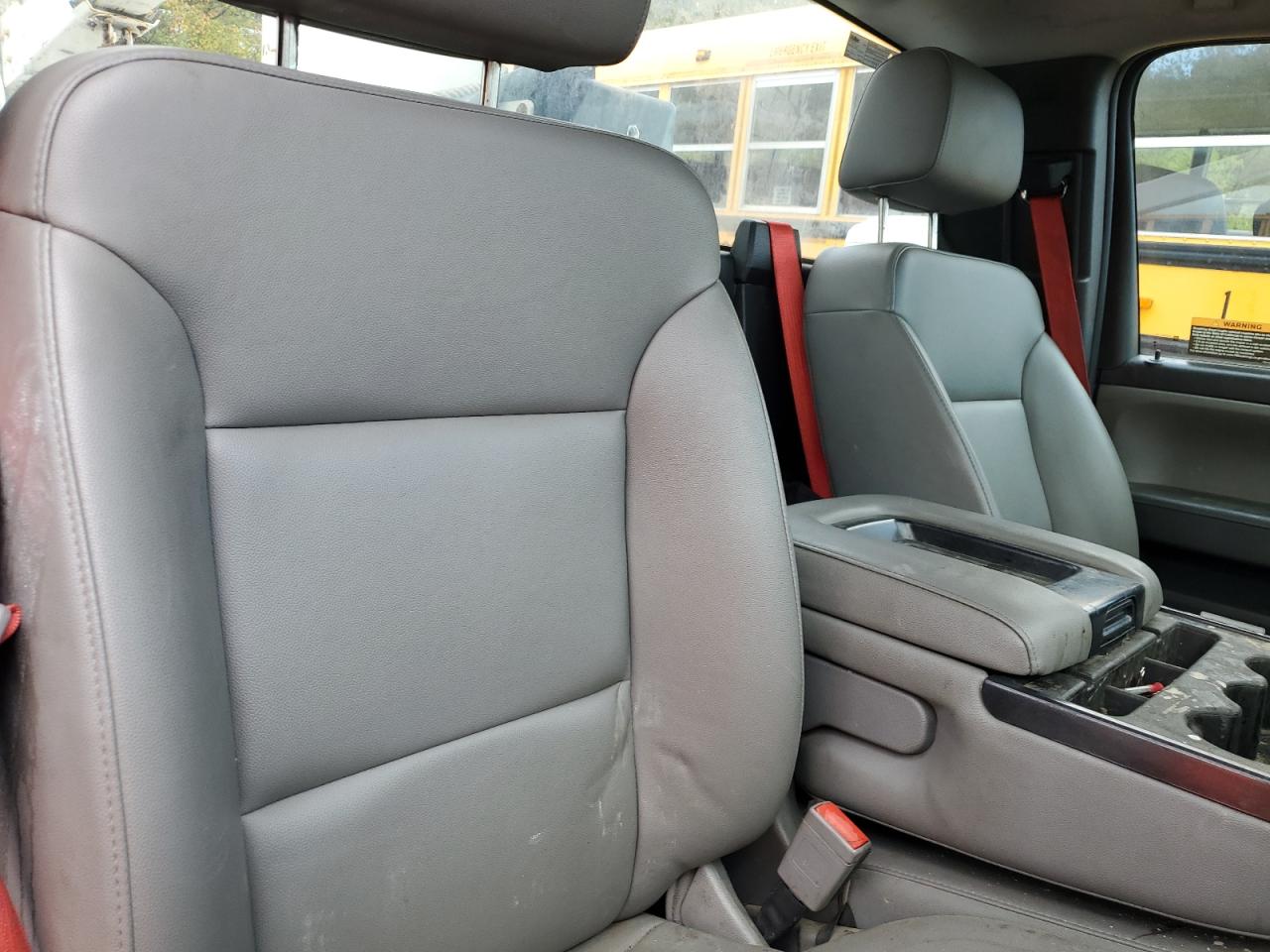 2019 Chevrolet Silverado Medium Duty VIN: 1HTKHPVK0KH239608 Lot: 84830015