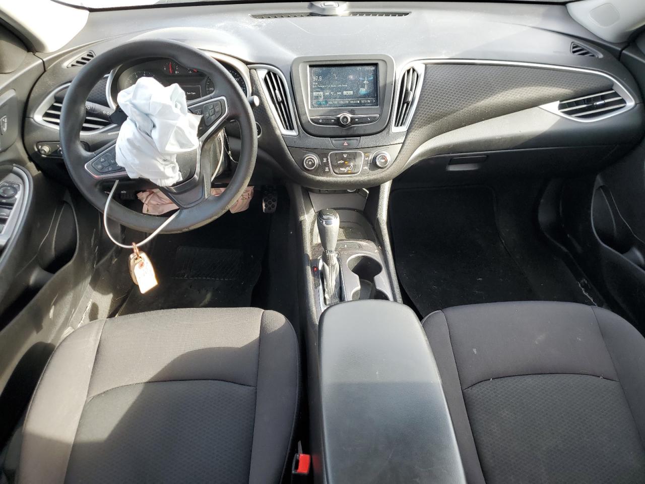 2017 Chevrolet Malibu Ls VIN: 1G1ZB5ST1HF268627 Lot: 84747075