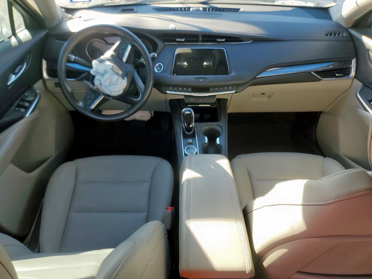 2023 Cadillac Xt4 Luxury VIN: 1GYAZAR41PF199471 Lot: 90771265