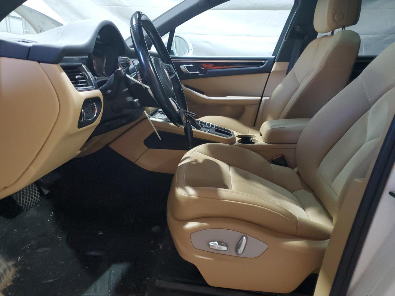 2017 Porsche Macan VIN: WP1AA2A53HLB04210 Lot: 87041955