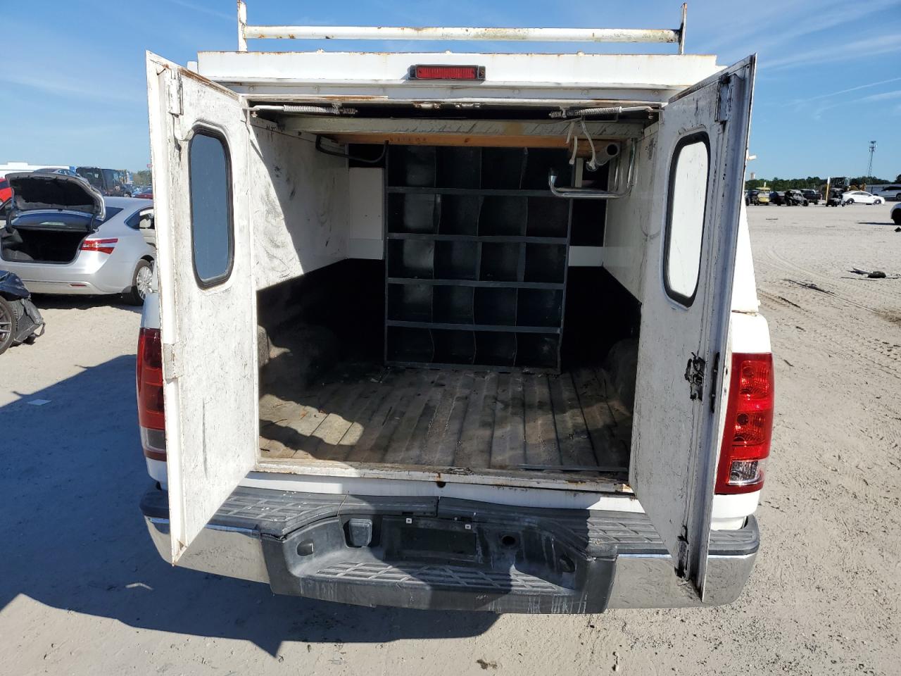 2011 GMC Sierra C1500 VIN: 1GTN1TEX9BZ154232 Lot: 89559185
