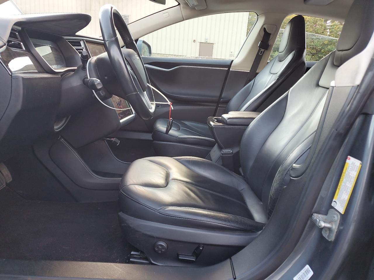 2014 Tesla Model S VIN: 5YJSA1S12EFP45455 Lot: 82516555