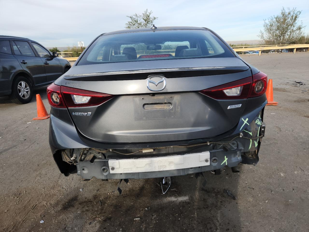 2014 Mazda 3 Grand Touring VIN: JM1BM1W79E1110828 Lot: 82636135