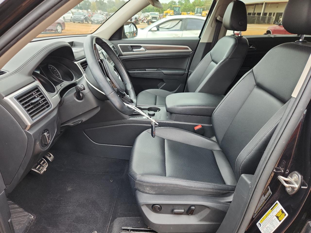 2019 Volkswagen Atlas Se VIN: 1V2XR2CA8KC560515 Lot: 84467795