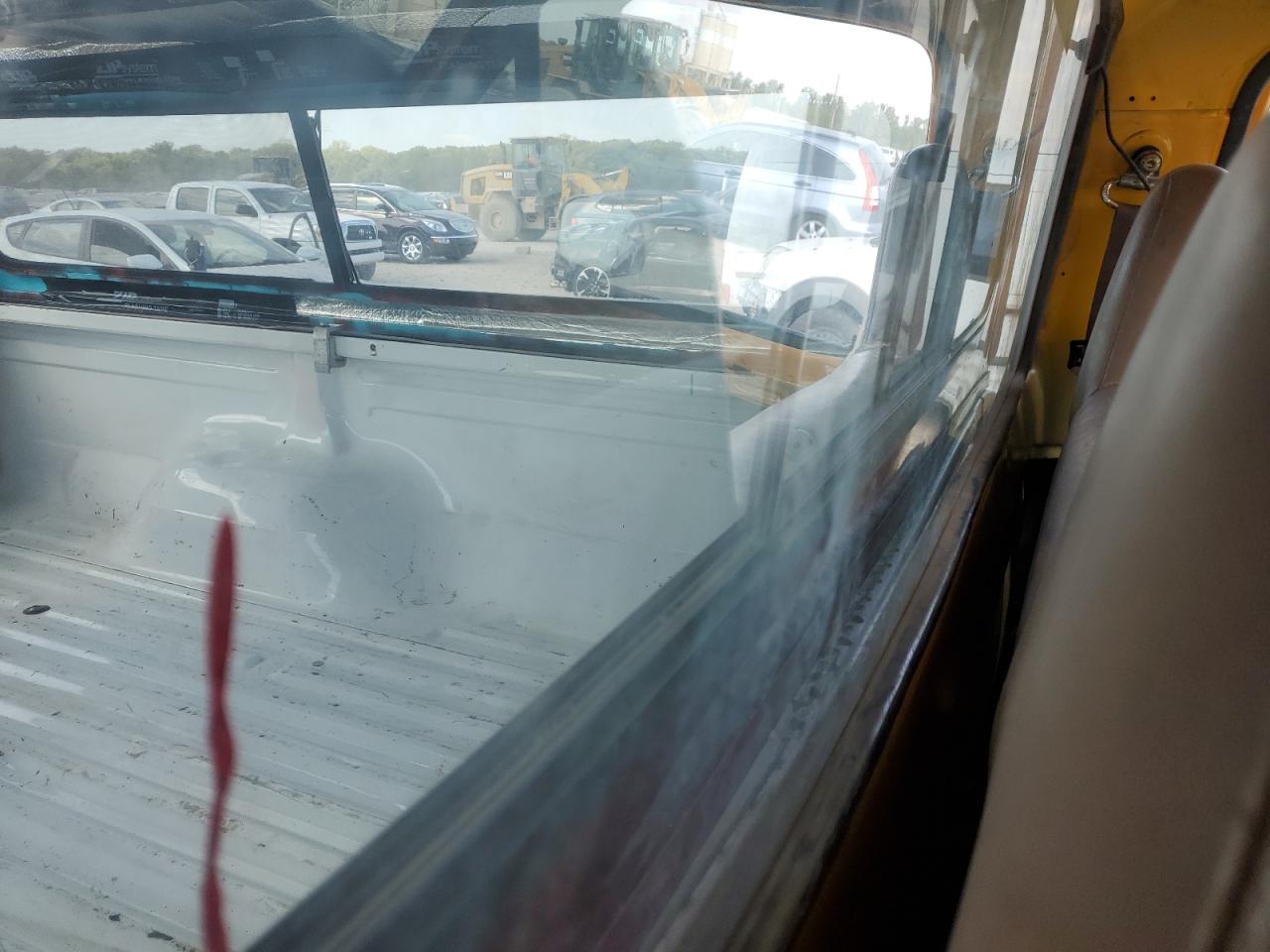 1996 Ford F250 VIN: 1FDHF25HXTEA73018 Lot: 81715445