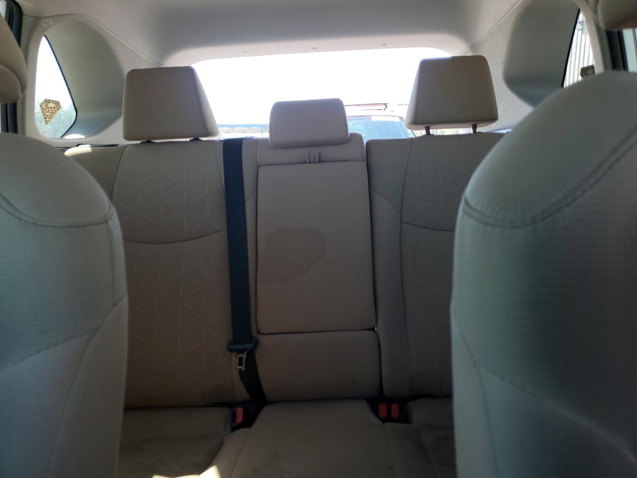 2019 Toyota Rav4 Xle VIN: 2T3W1RFVXKC013921 Lot: 84049605