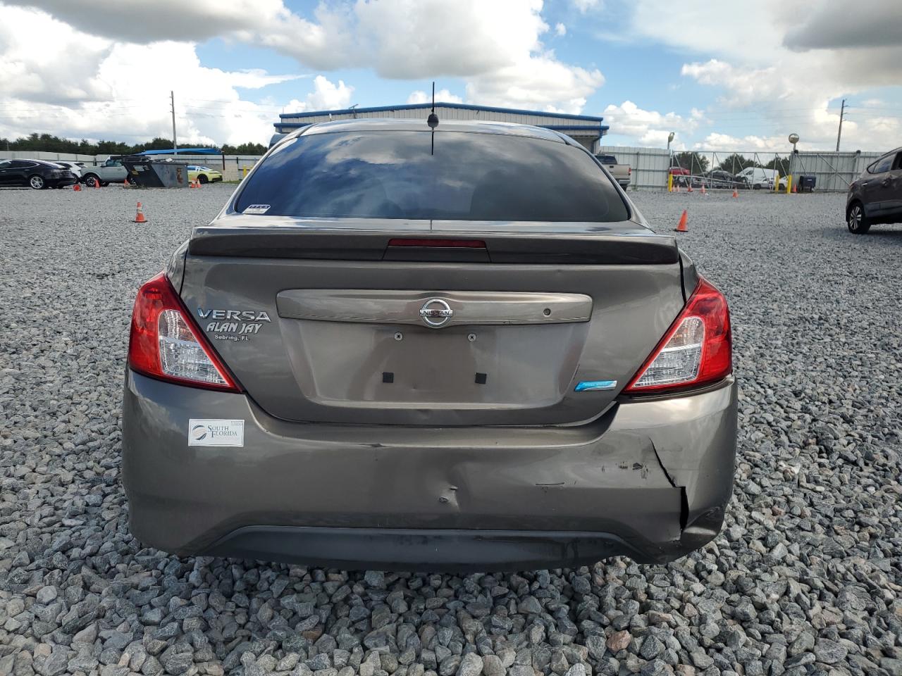 2016 Nissan Versa S VIN: 3N1CN7AP8GL838165 Lot: 82277285