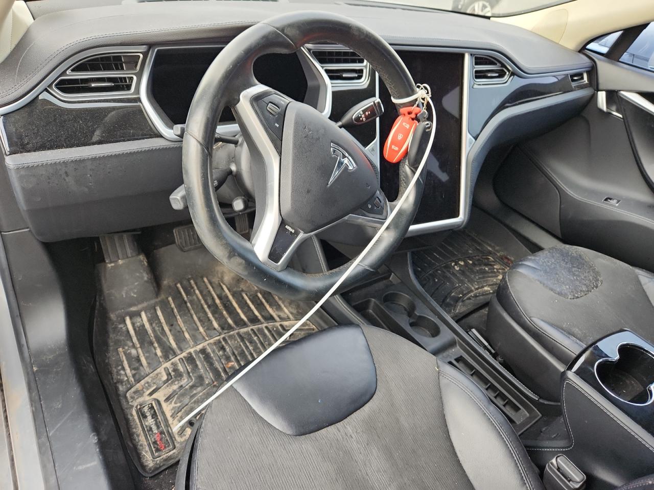 2013 Tesla Model S VIN: 5YJSA1CN0DFP22661 Lot: 86866825