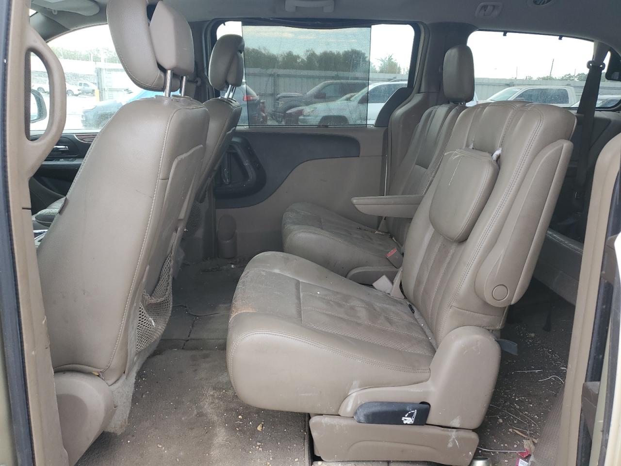 2012 Chrysler Town & Country Touring L VIN: 2C4RC1CG9CR135131 Lot: 81941525