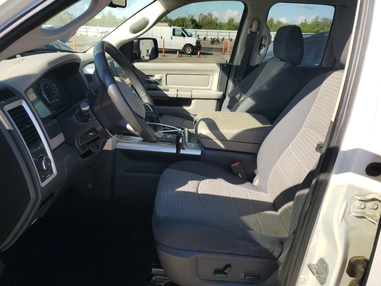 2009 Dodge Ram 1500 VIN: 1D3HV18T99S703789 Lot: 85934705