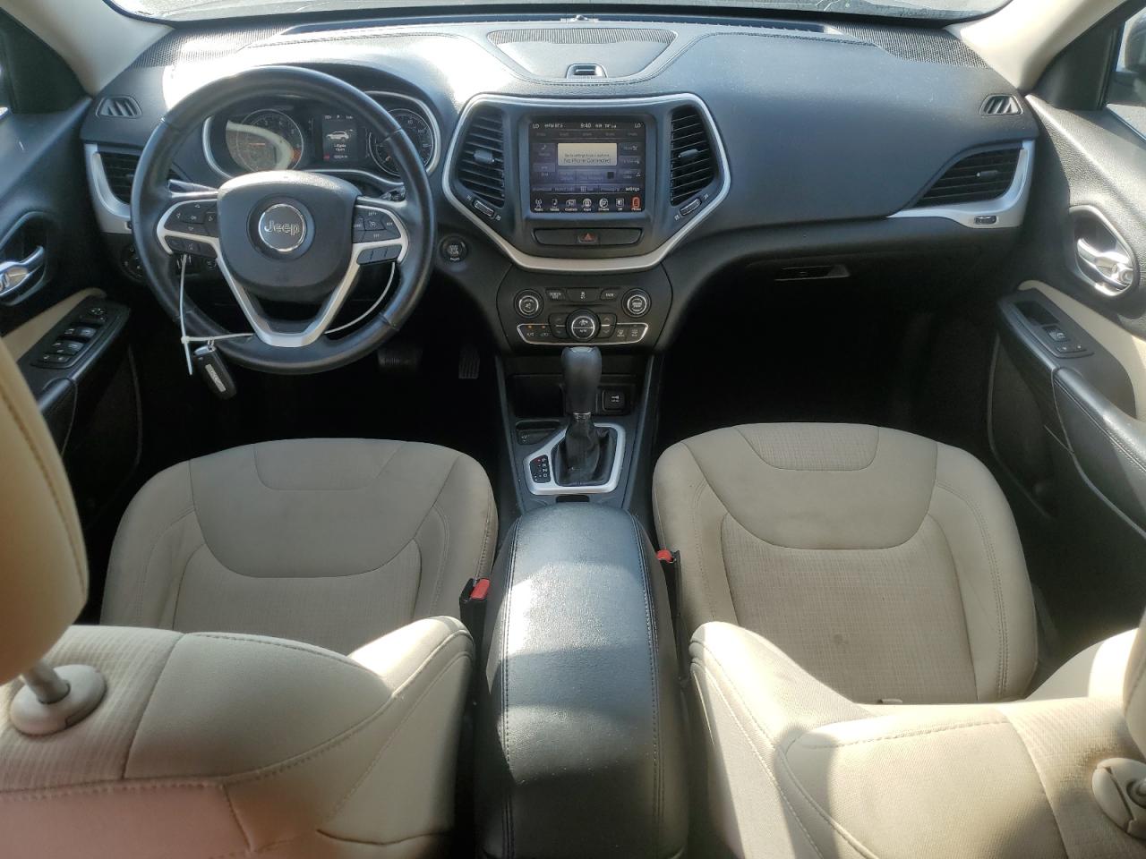 2015 Jeep Cherokee Latitude VIN: 1C4PJLCB1FW781739 Lot: 85152475