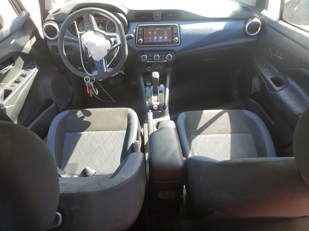 2025 Nissan Versa Sv VIN: 3N1CN8EV4SL851776 Lot: 84916485