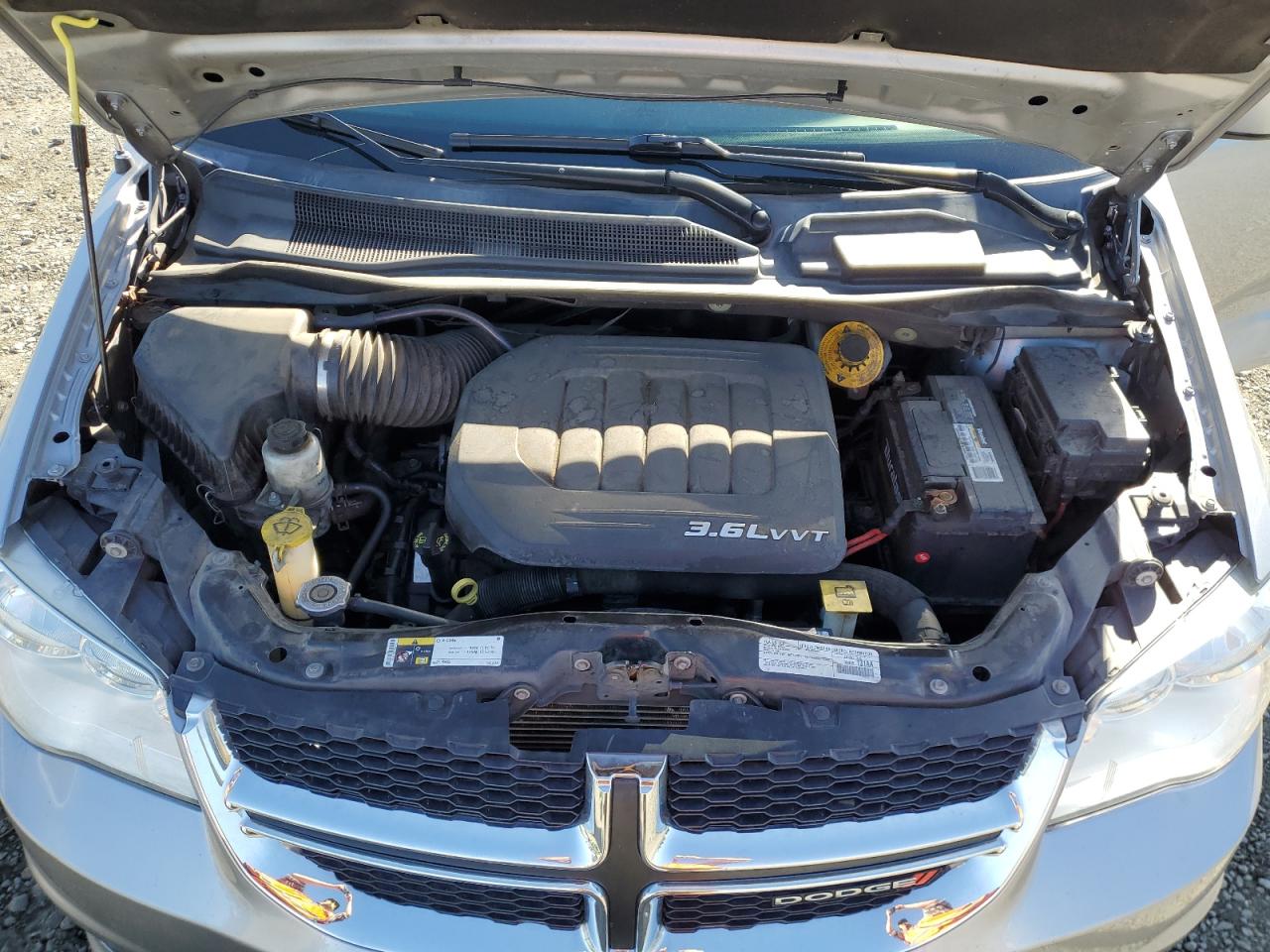 2018 Dodge Grand Caravan Sxt VIN: 2C4RDGCG0JR241626 Lot: 87254415