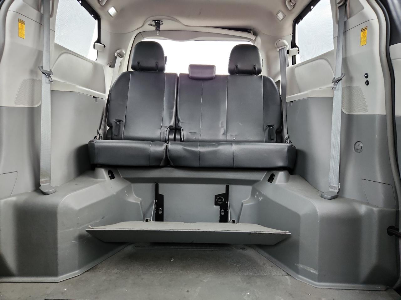 2014 Toyota Sienna Sport VIN: 5TDXK3DC9ES466917 Lot: 86276665