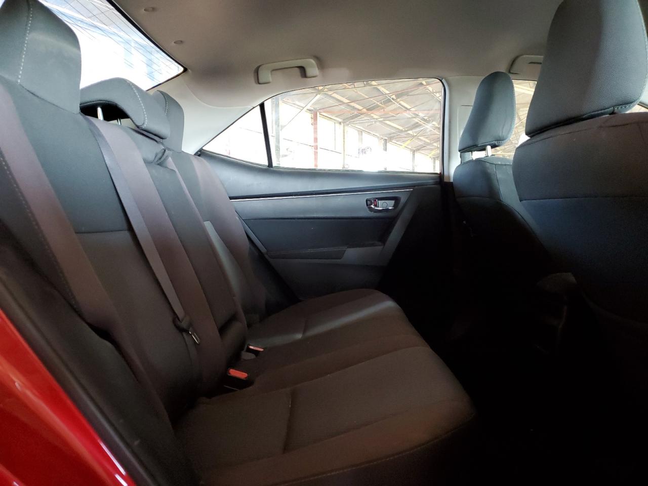 2018 Toyota Corolla L VIN: 2T1BURHE0JC971850 Lot: 84623575