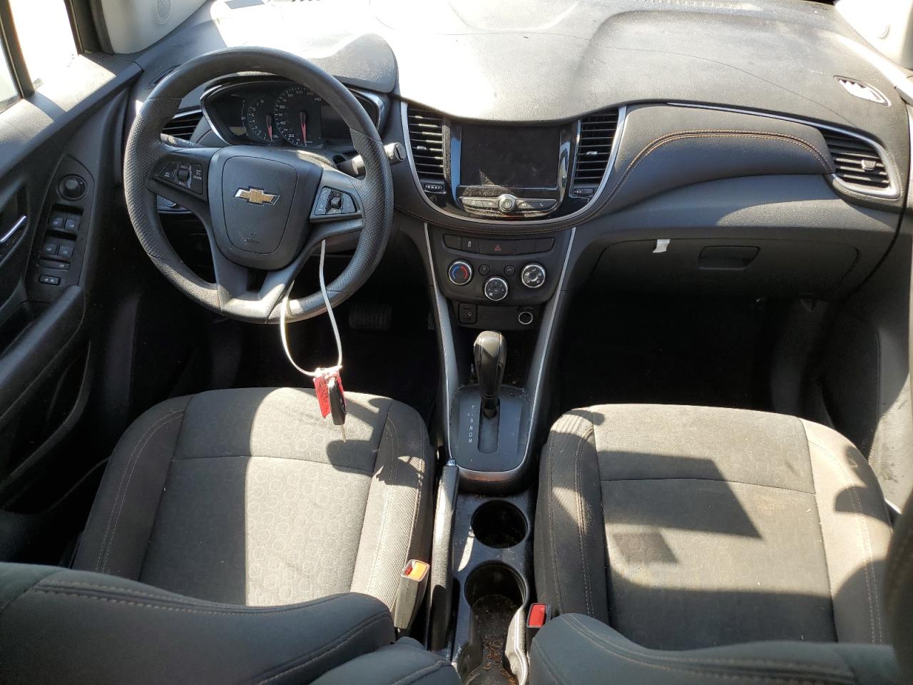 2021 Chevrolet Trax Ls VIN: KL7CJNSB4MB310763 Lot: 85309275