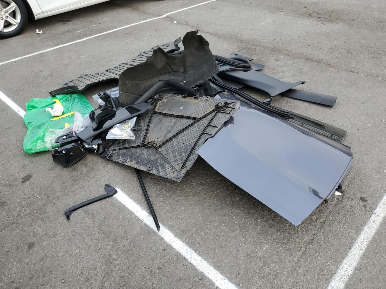 2023 Tesla Model Y VIN: 7SAYGDED4PF944691 Lot: 84773125