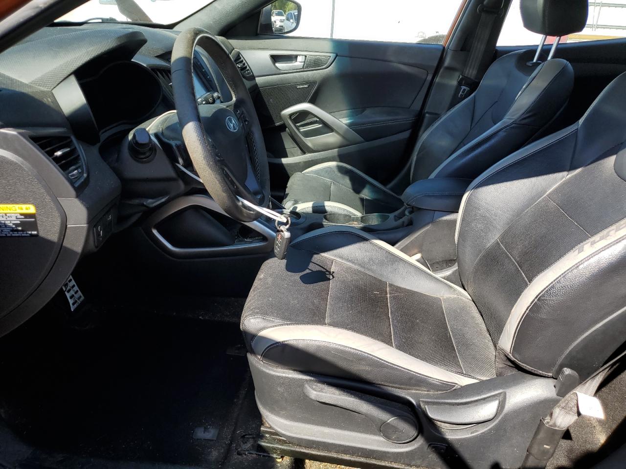 2016 Hyundai Veloster Turbo VIN: KMHTC6AE9GU257173 Lot: 81983285