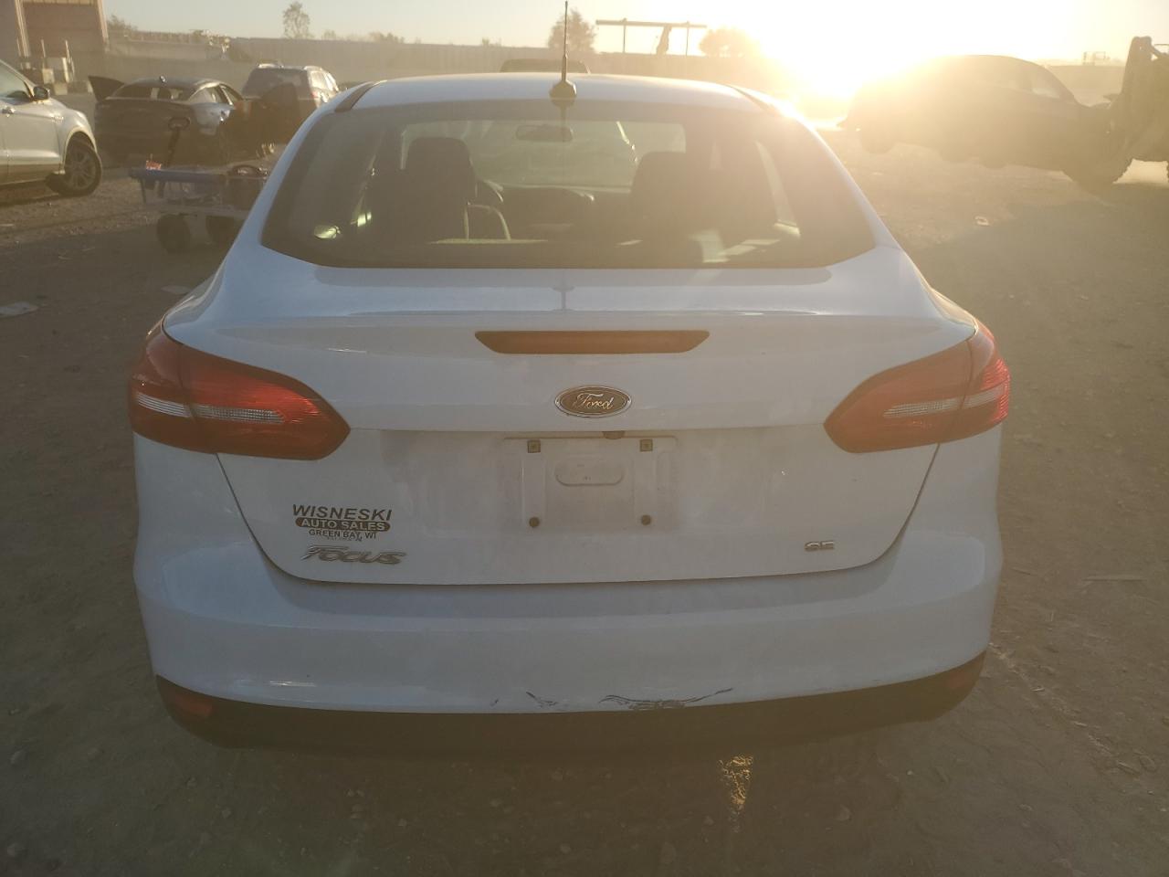 2017 Ford Focus Se VIN: 1FADP3F26HL252682 Lot: 89576395