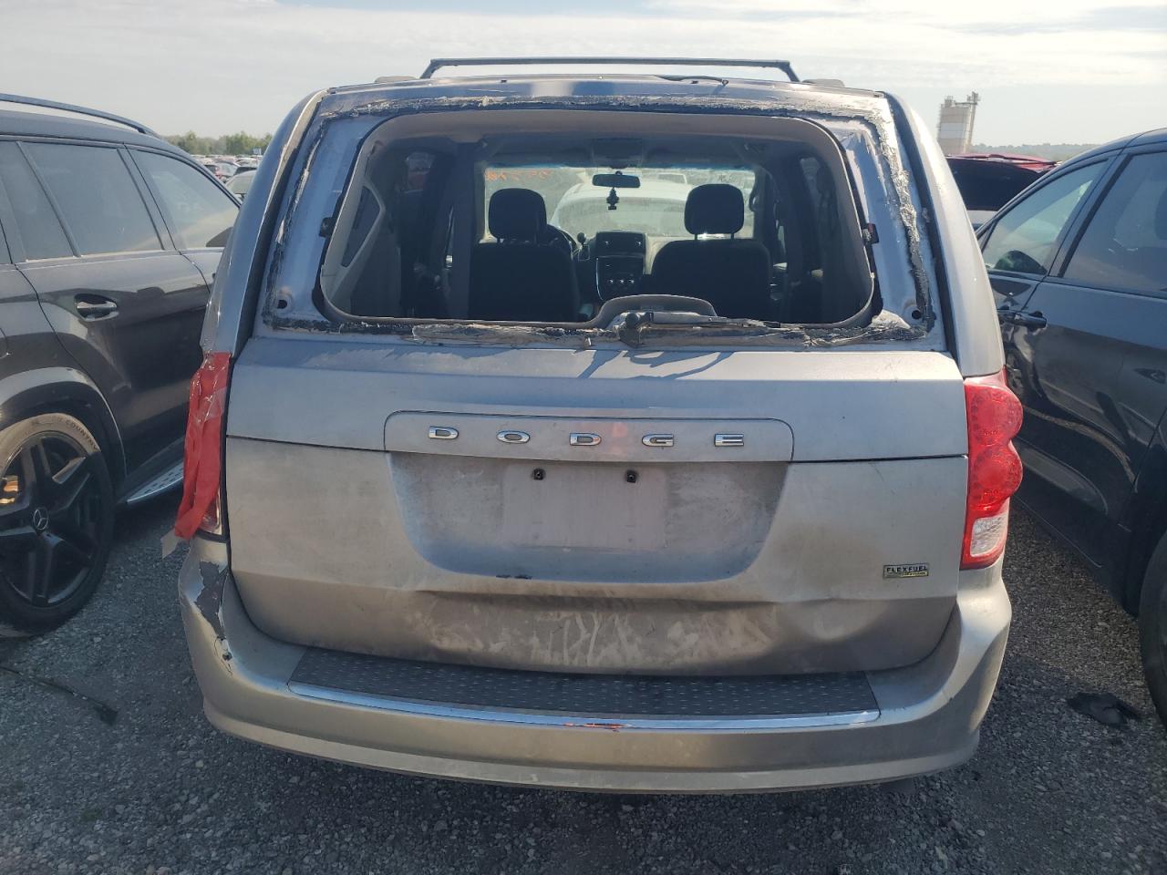 2013 Dodge Grand Caravan Sxt VIN: 2C4RDGCG0DR553286 Lot: 84485135