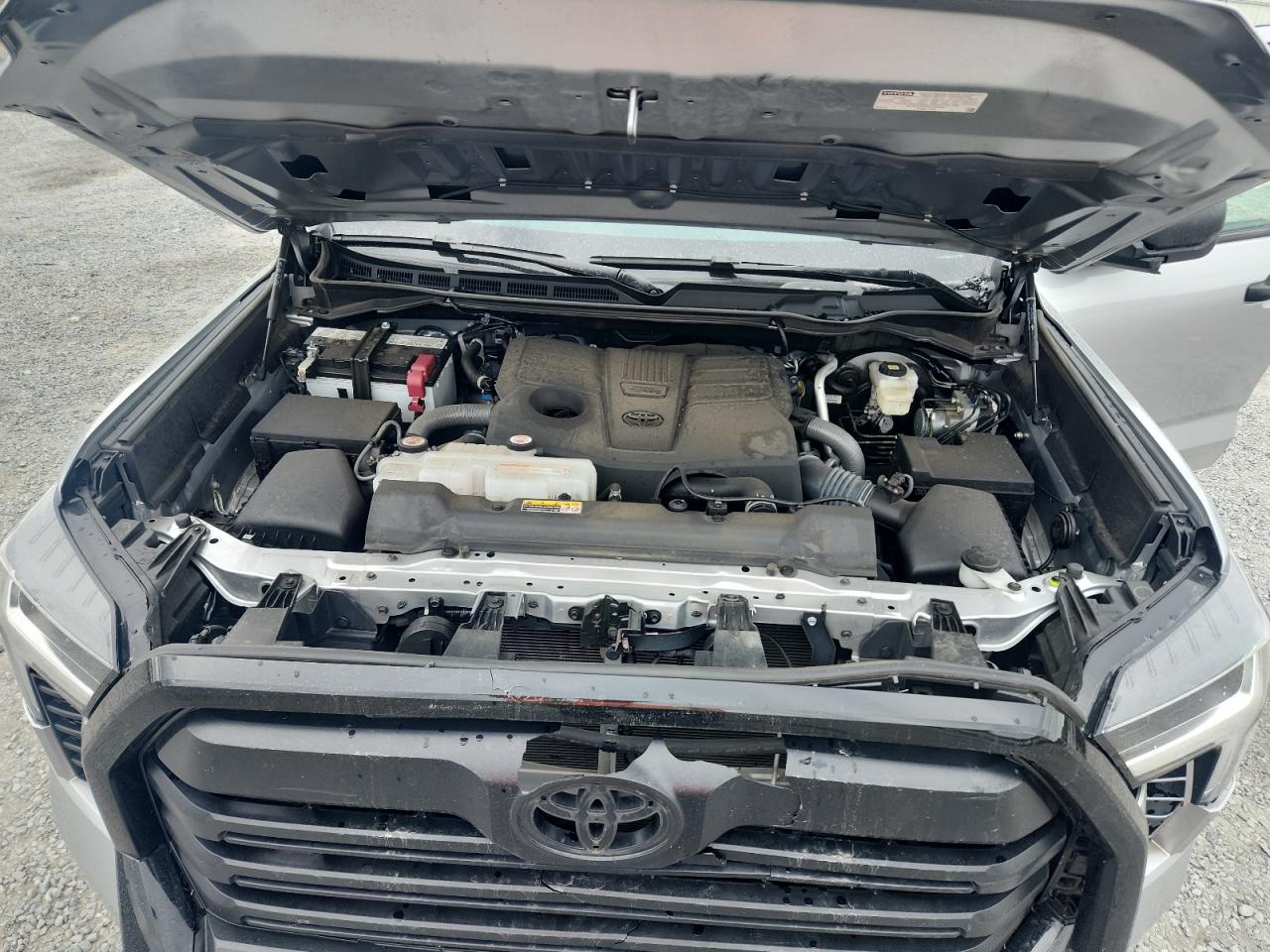 2024 Toyota Tundra Crewmax Sr VIN: 5TFKB5DB3RX177660 Lot: 82264835