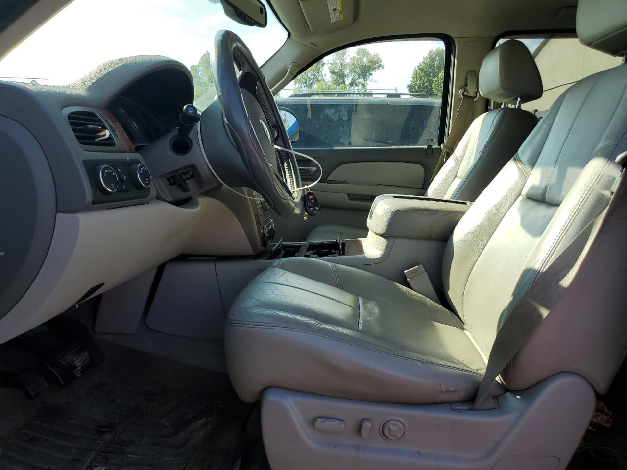 2007 Chevrolet Suburban K1500 VIN: 1GNFK16367J309320 Lot: 85642135