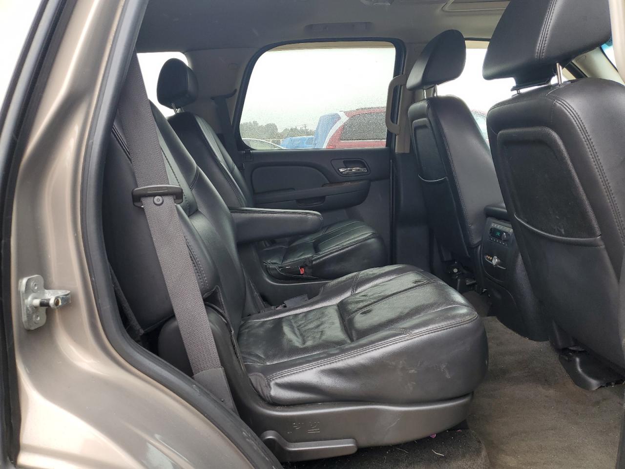 2007 Chevrolet Tahoe K1500 VIN: 1GNFK13017R410907 Lot: 86443995