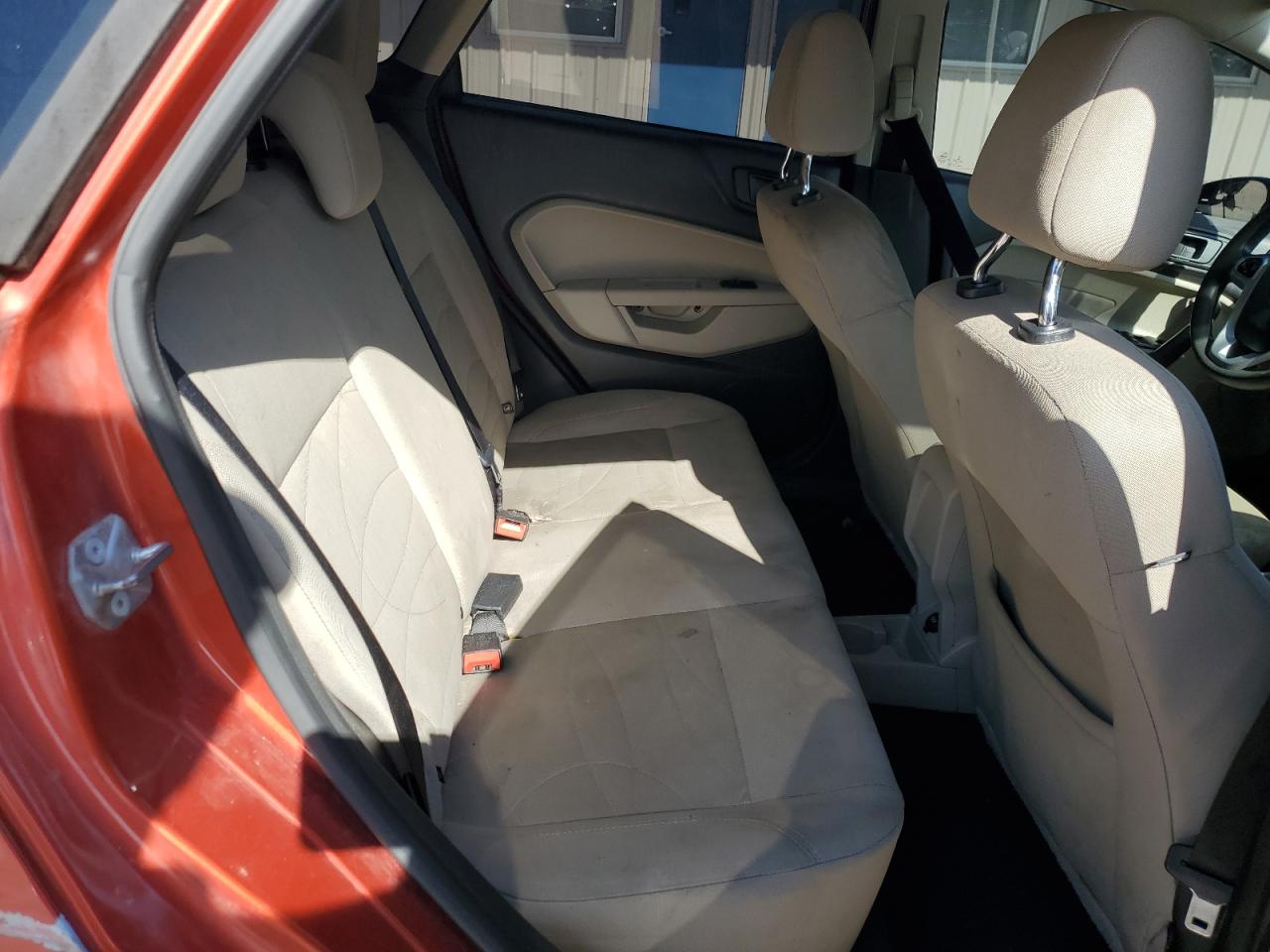 2018 Ford Fiesta Se VIN: 3FADP4BJ3JM136847 Lot: 84421485