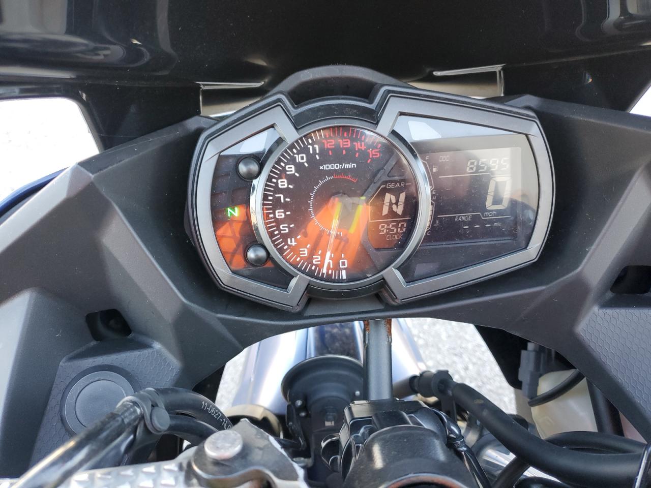 2022 Kawasaki Ex400 VIN: JKAEXKH13NDAG3872 Lot: 85892655