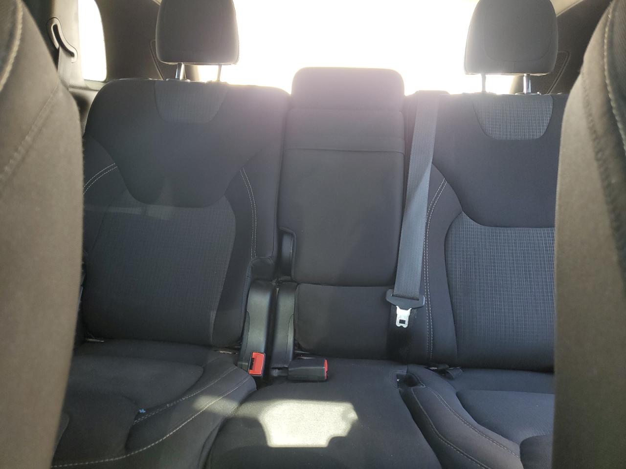 2015 Jeep Cherokee Latitude VIN: 1C4PJMCS4FW787671 Lot: 85706095