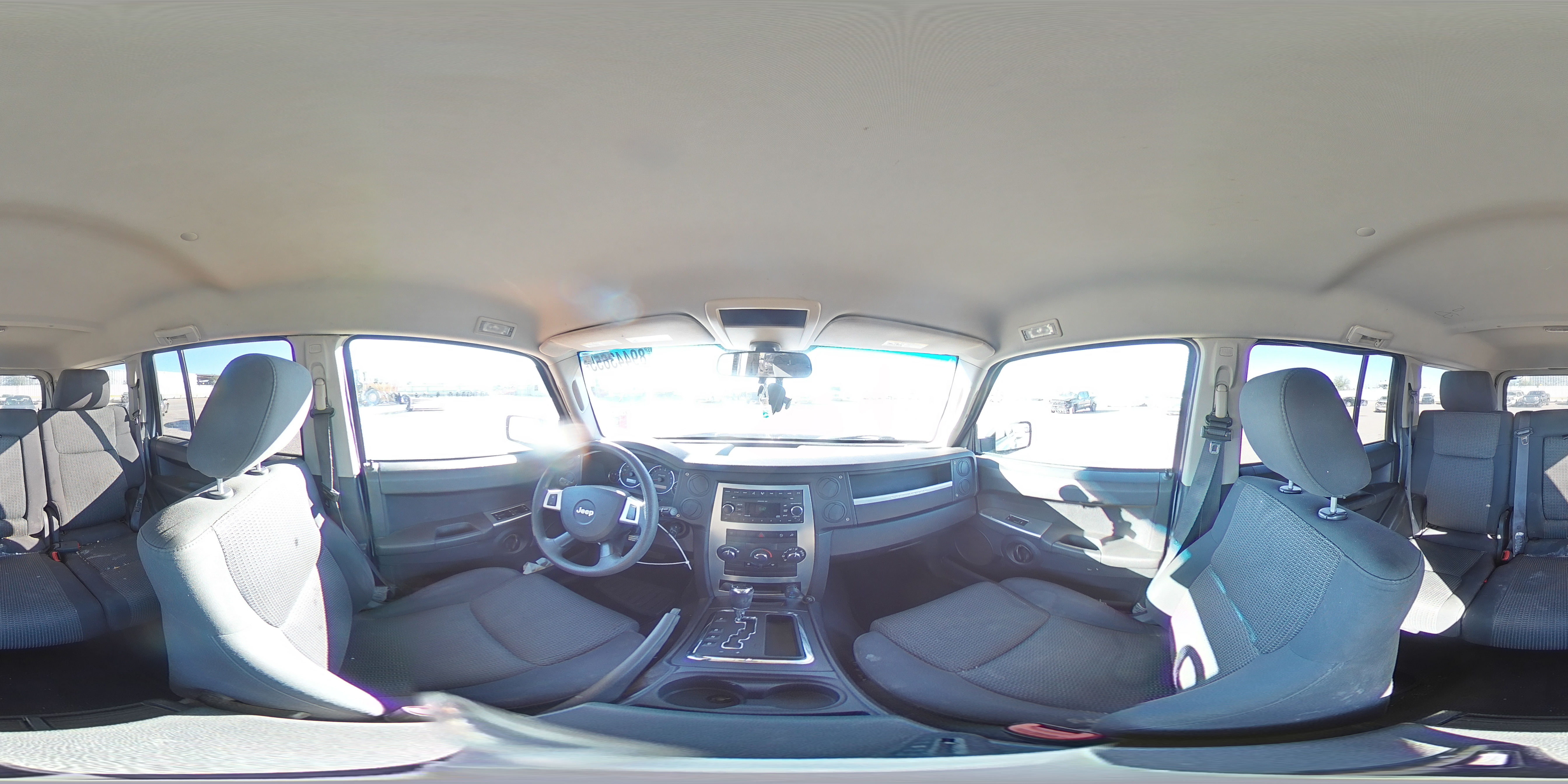 2008 Jeep Commander Sport VIN: 1J8HG48K18C205745 Lot: 89443655