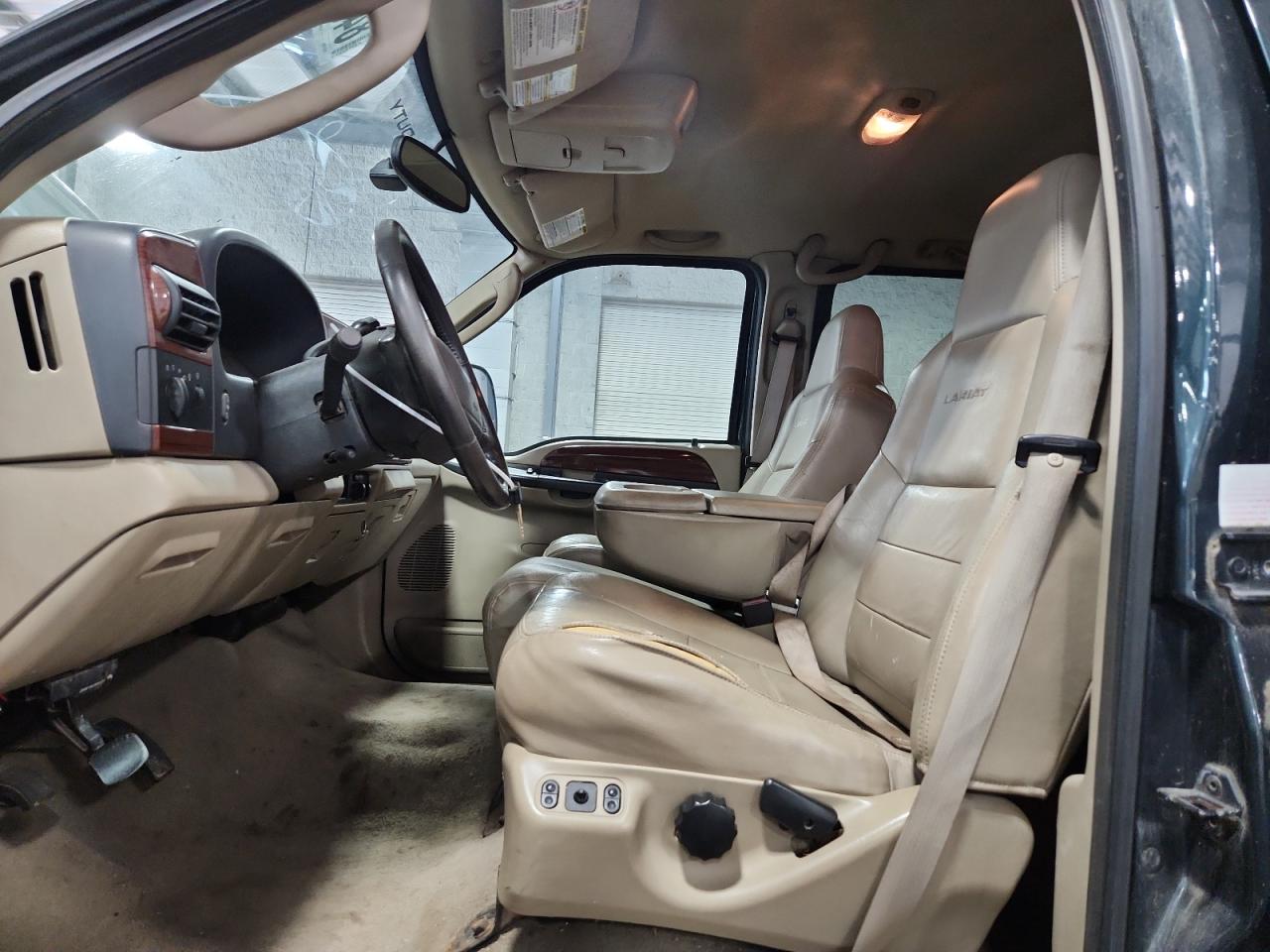 2005 Ford F250 Super Duty VIN: 1FTSW21P25ED19585 Lot: 84910365