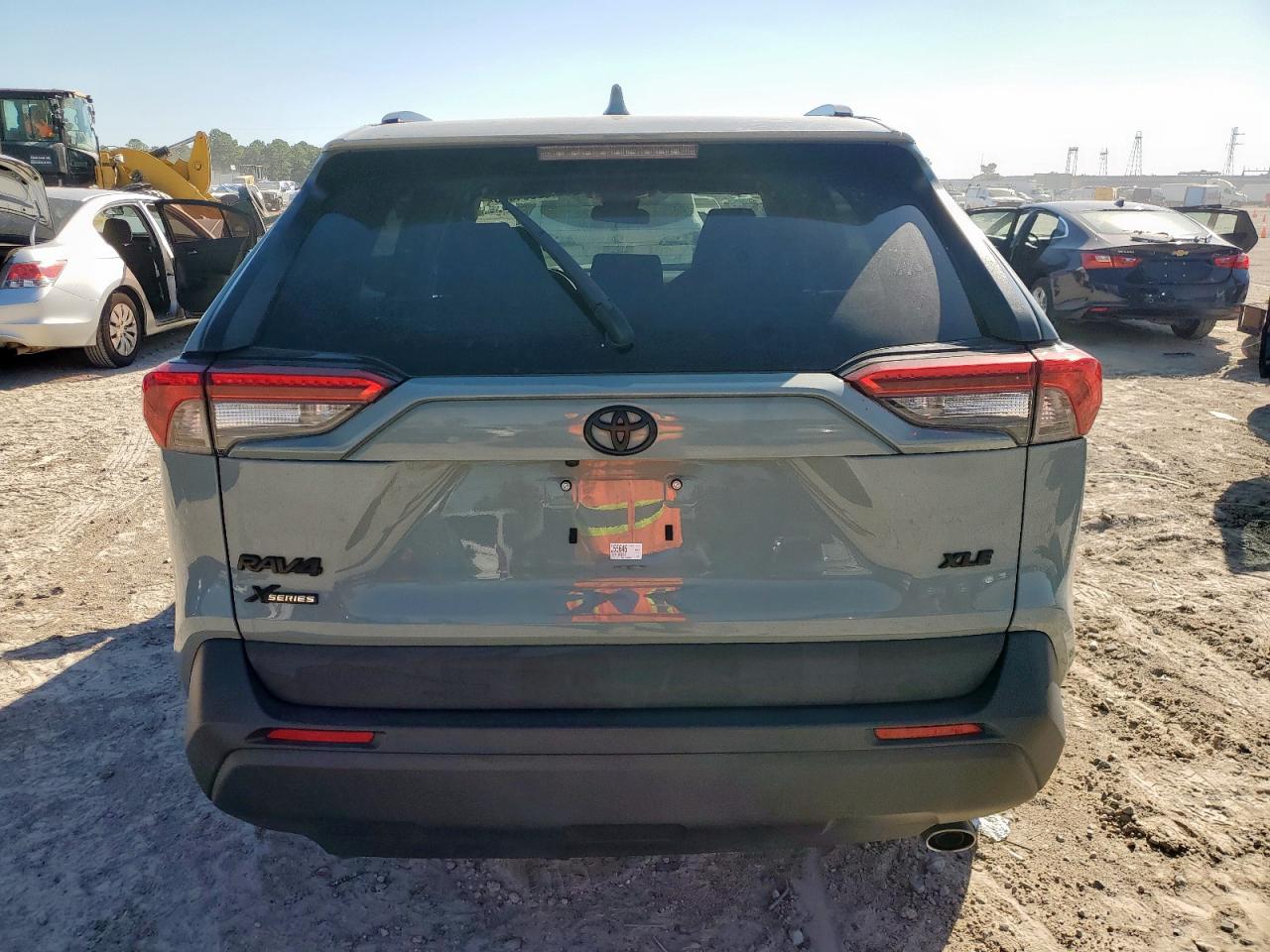 2021 Toyota Rav4 Xle VIN: 2T3W1RFV7MW155645 Lot: 86331365