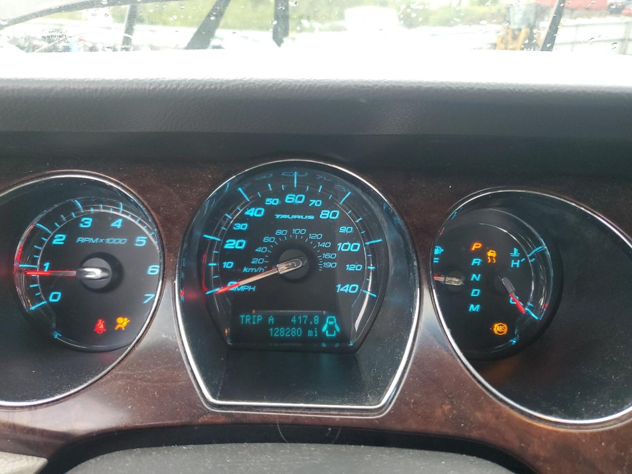 2010 Ford Taurus Sel VIN: 1FAHP2EW0AG111525 Lot: 81854945