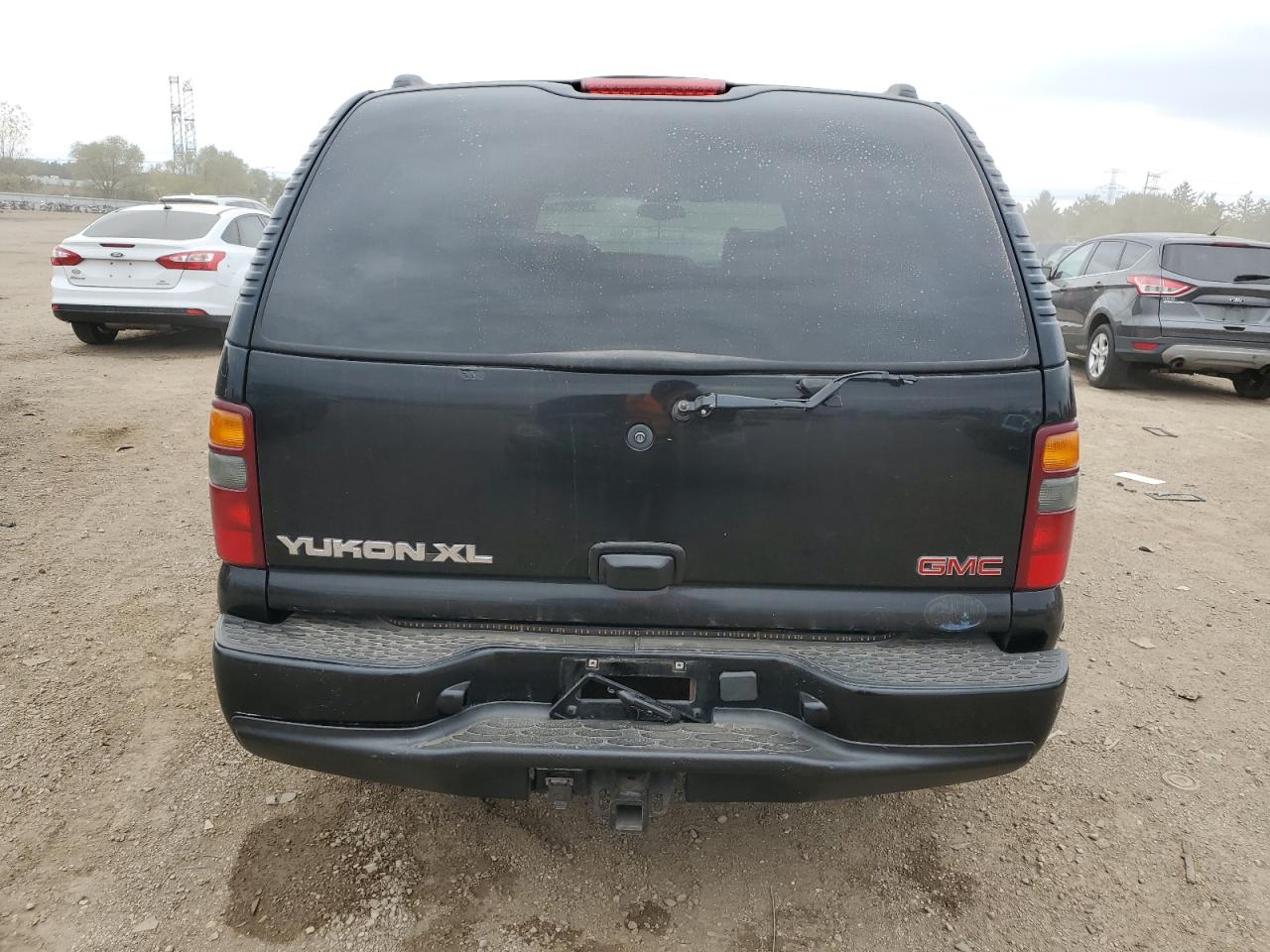 2002 GMC Denali Xl K1500 VIN: 1GKFK66UX2J126126 Lot: 86160135