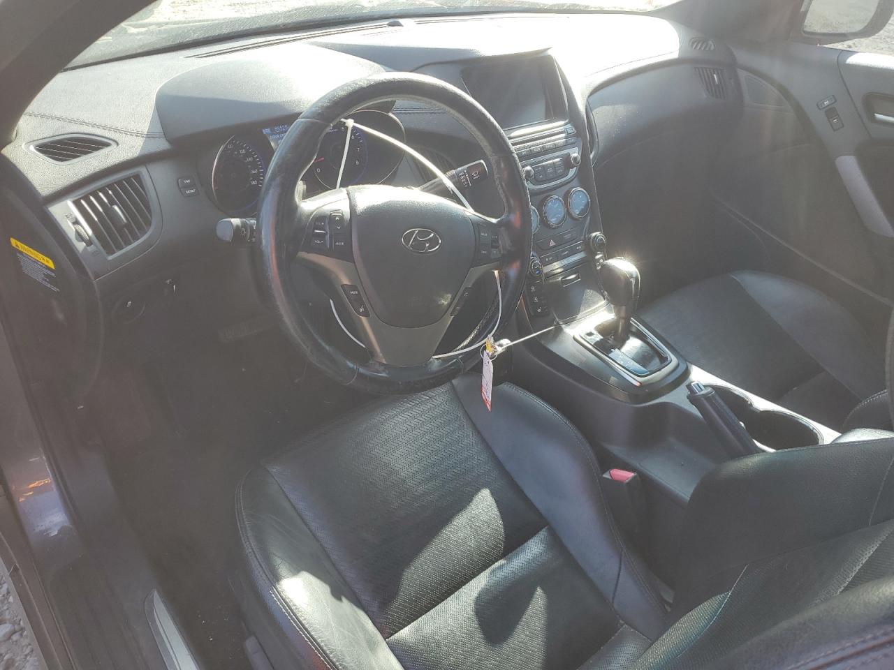 2013 Hyundai Genesis Coupe 3.8L VIN: KMHHU6KJ5DU091888 Lot: 82556775