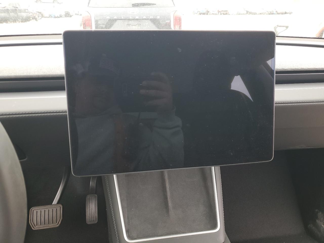 2026 Tesla Model Y VIN: 7SAYGDEE1TF334122 Lot: 82268545