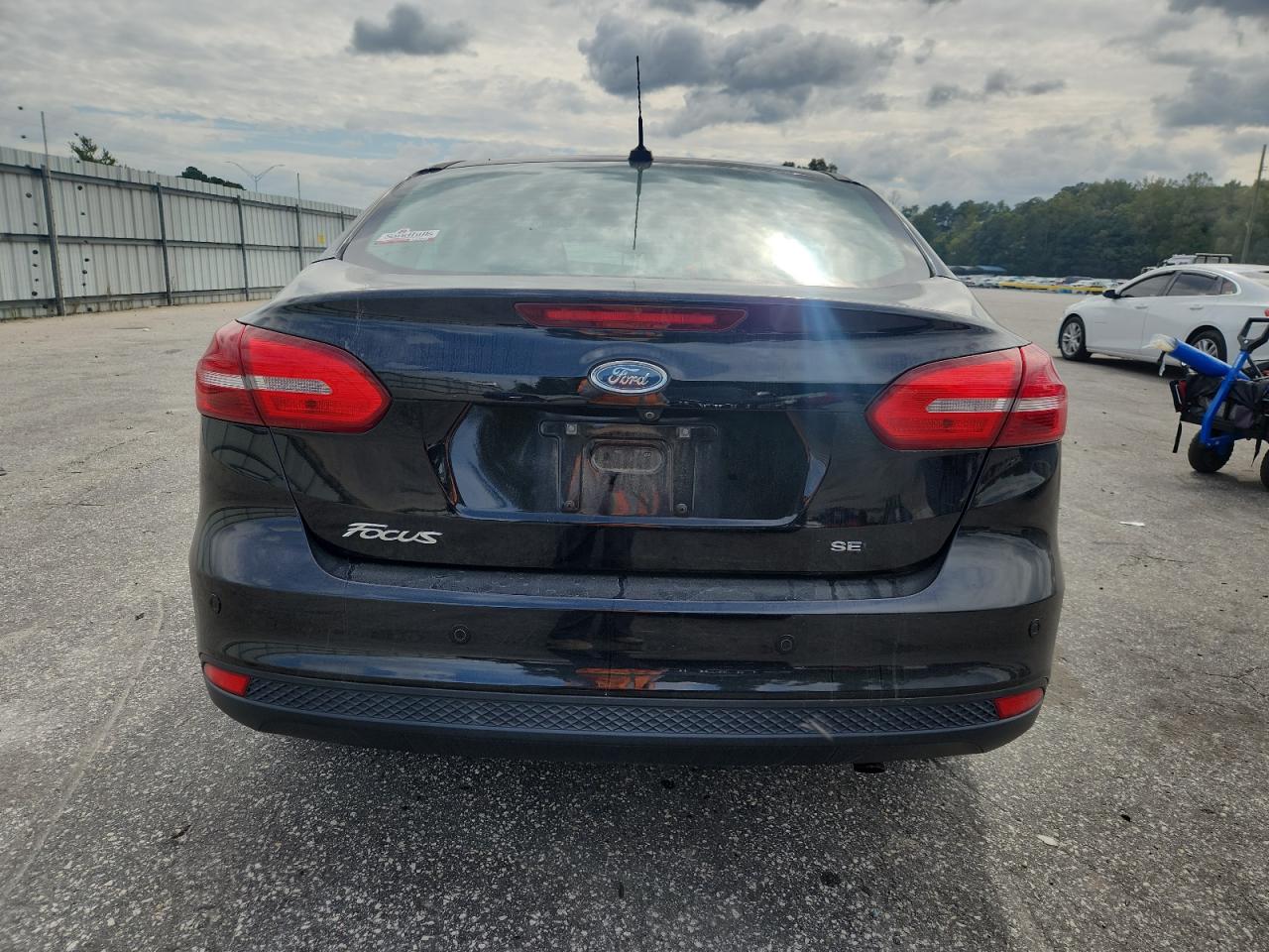 2018 Ford Focus Sel VIN: 1FADP3H22JL300021 Lot: 84618325