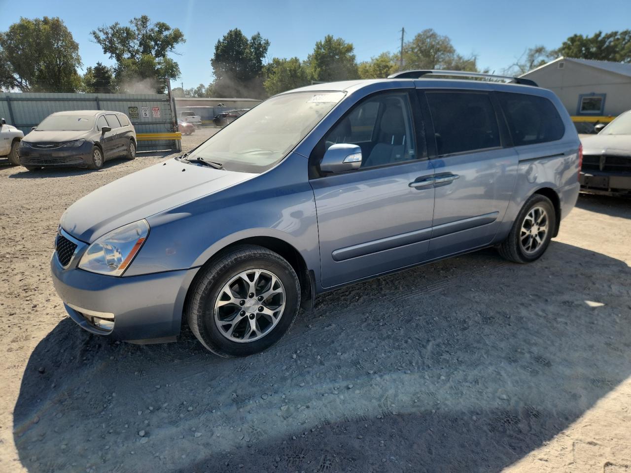 2014 Kia Sedona Lx