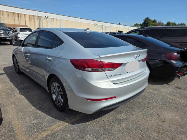 Седаны HYUNDAI ELANTRA 2017 Серебристый